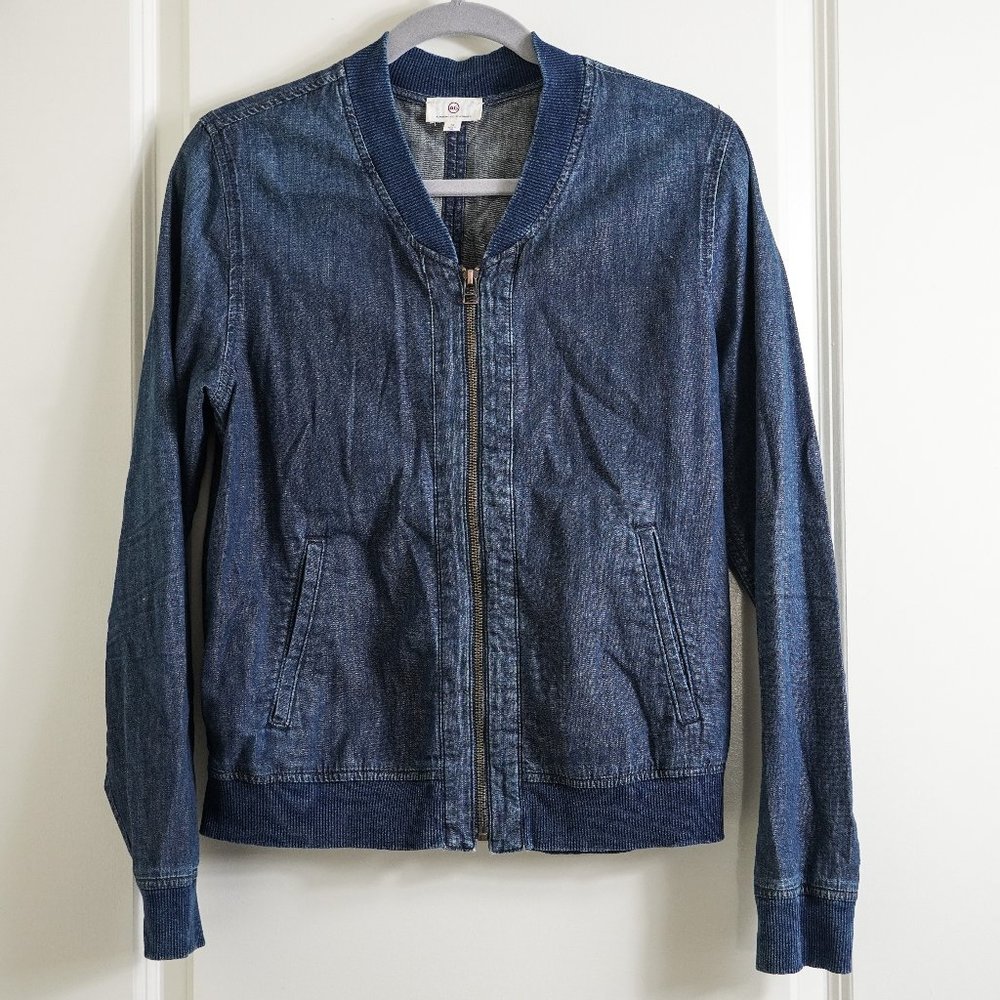 ADRIANO GOLDSCMIED Women’s Light Denim-Style Blue Bomber Jacket, Medium